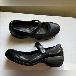Naturalizer Jonnie Mary Jane Size 7.5 Wide